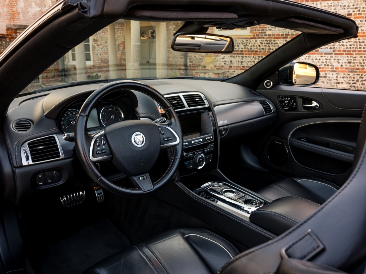 Jaguar XK R-S Cabriolet