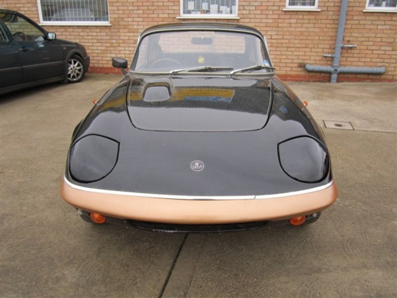Lotus Vehicle Workshop Examples | Classic Car Restoration Project | Tiger Sports Cars