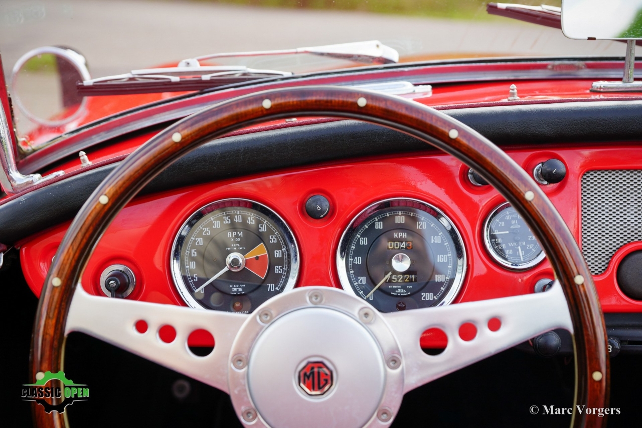 MGA 1600 Roadster