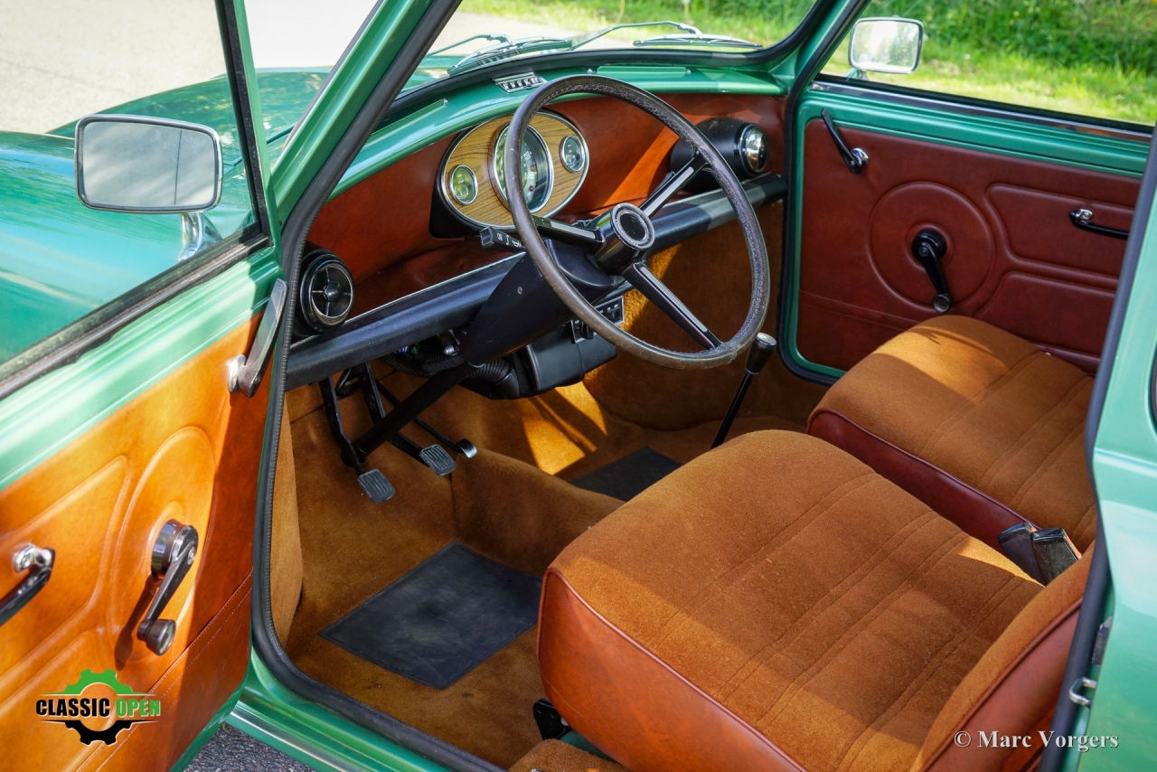Classic Mini Special 1100