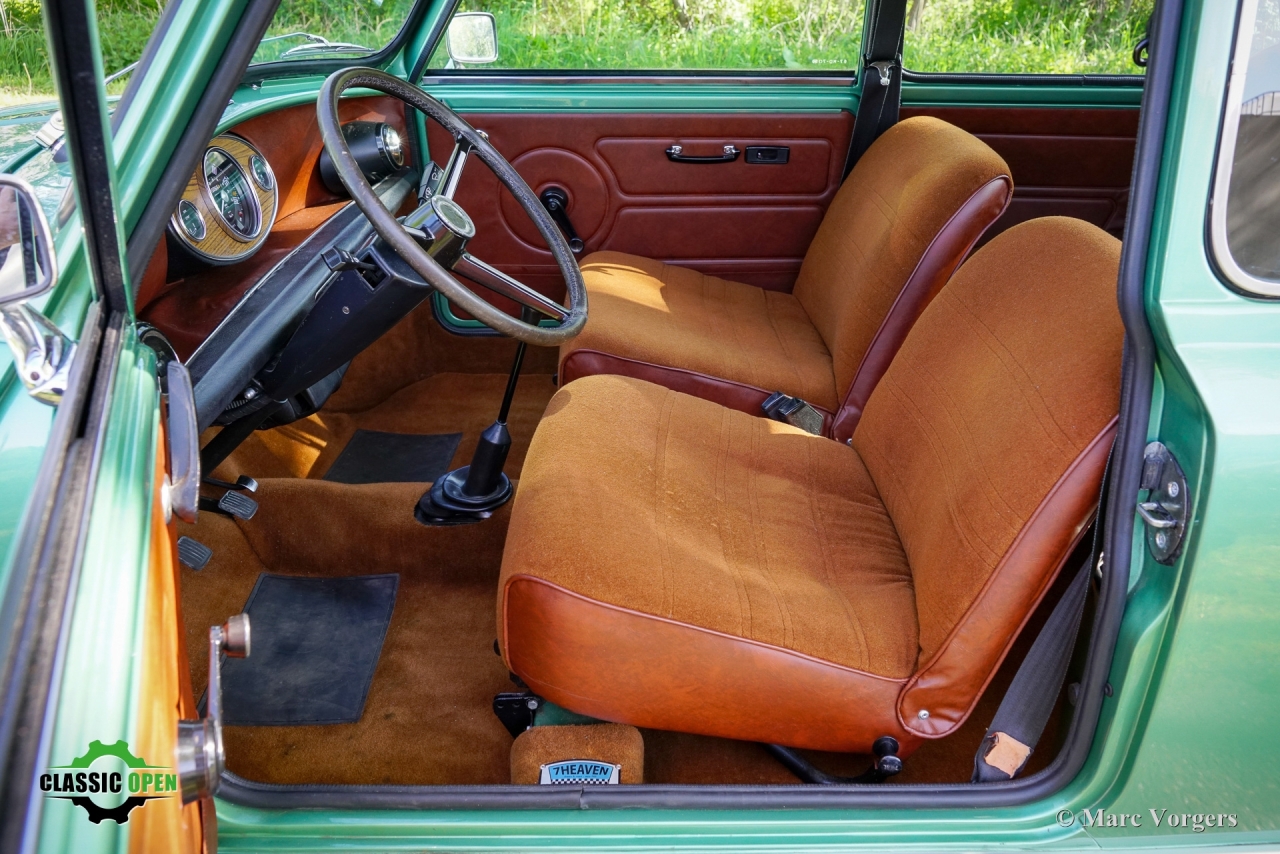 Classic Mini Special 1100