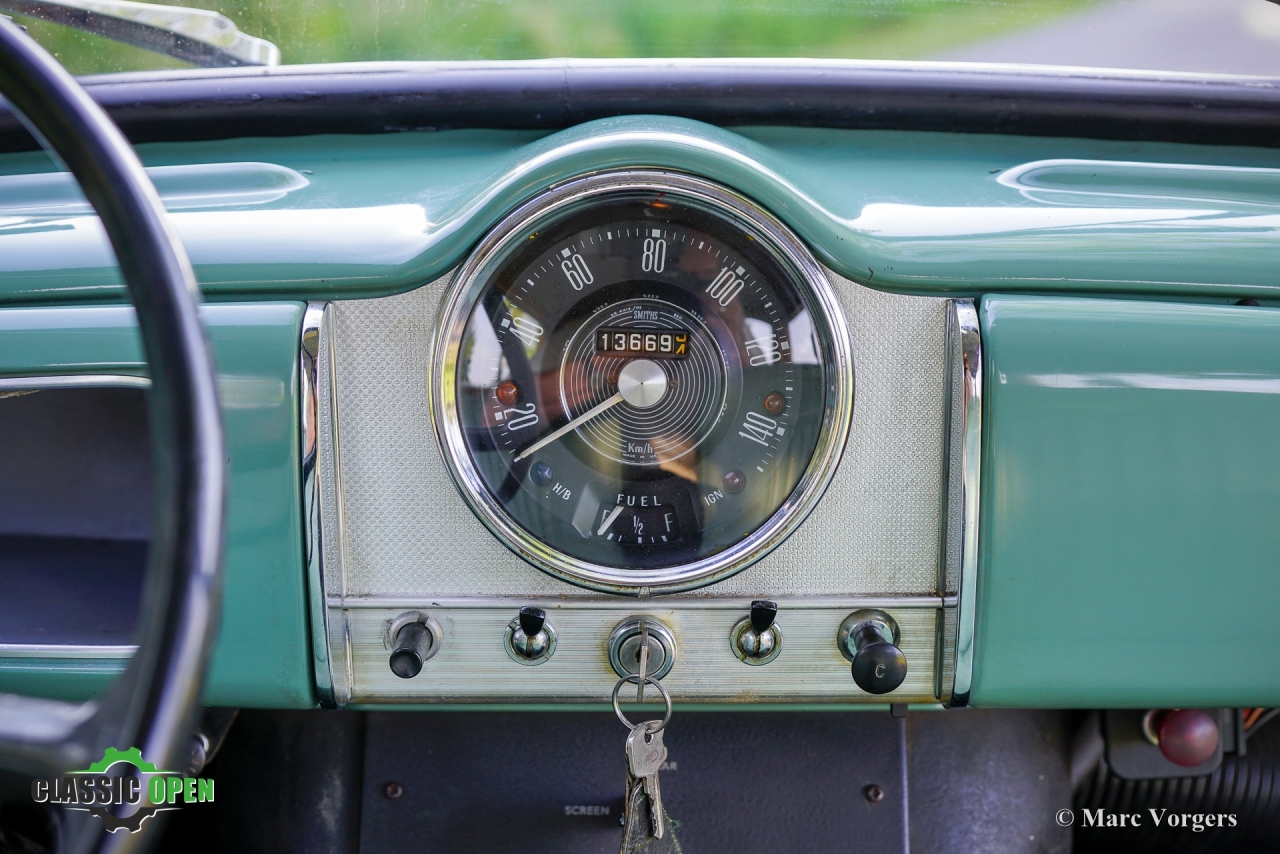 Morris Minor Traveller 1000 LHD