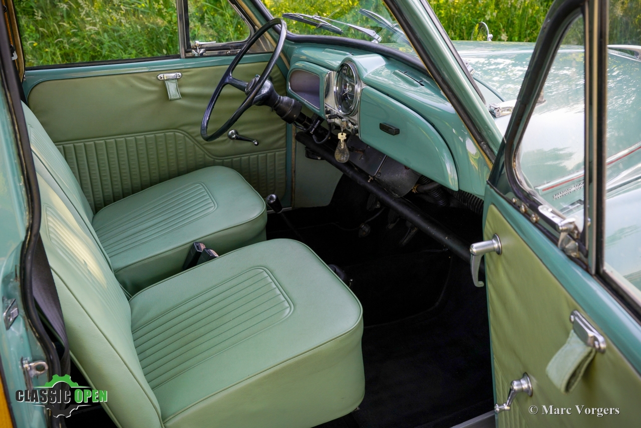 Morris Minor Traveller 1000 LHD