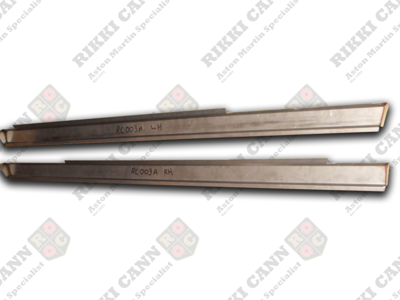 Aston Martin Sill Finisher Upper Stainless Steel for DBS/DBSV8 & V8 (LH & RH Available) [Part No. RC003A]
