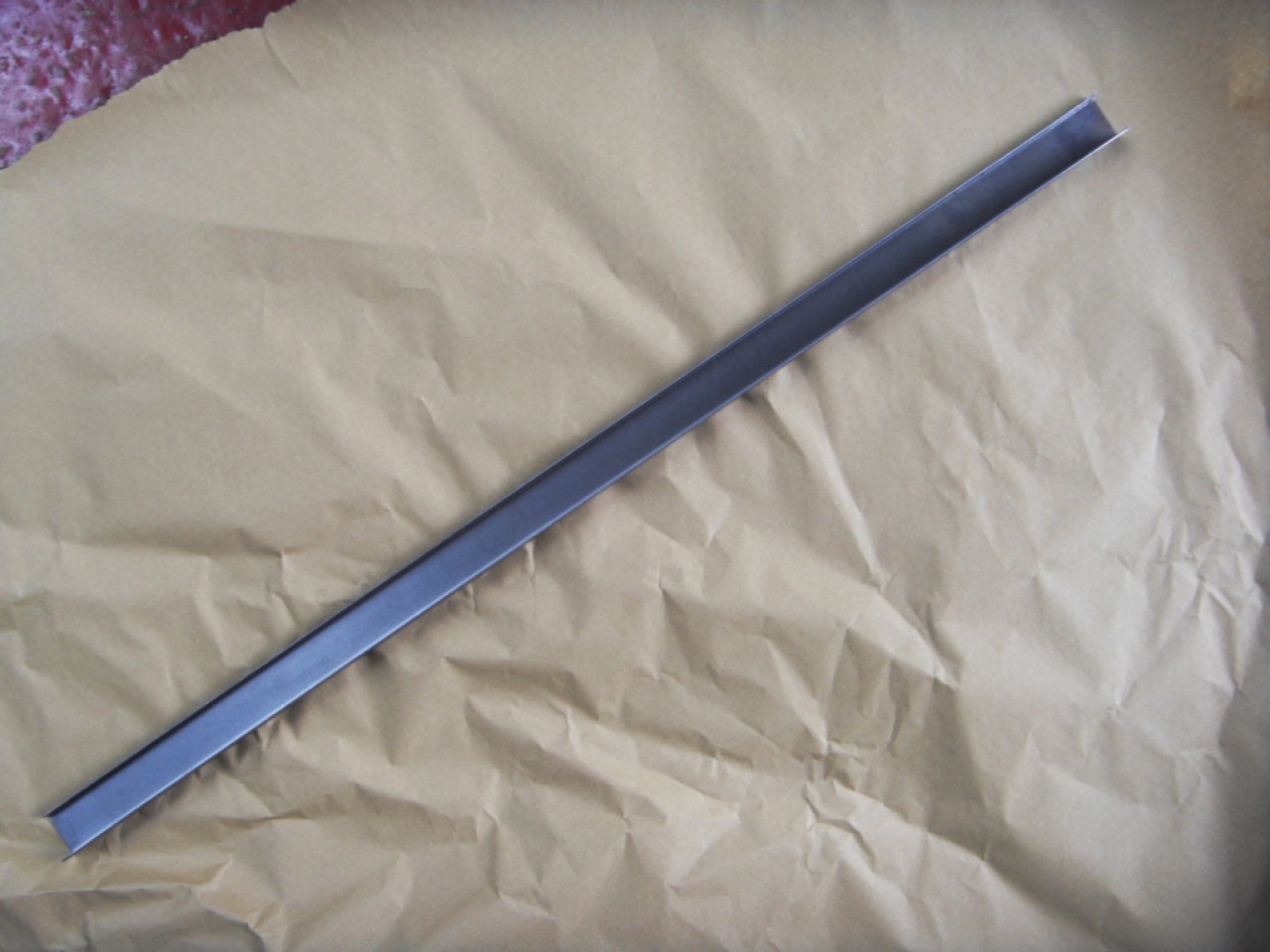 Aston Martin Spare Wheel Lever Support {Goes with RC015B} [Part No. RC015E]