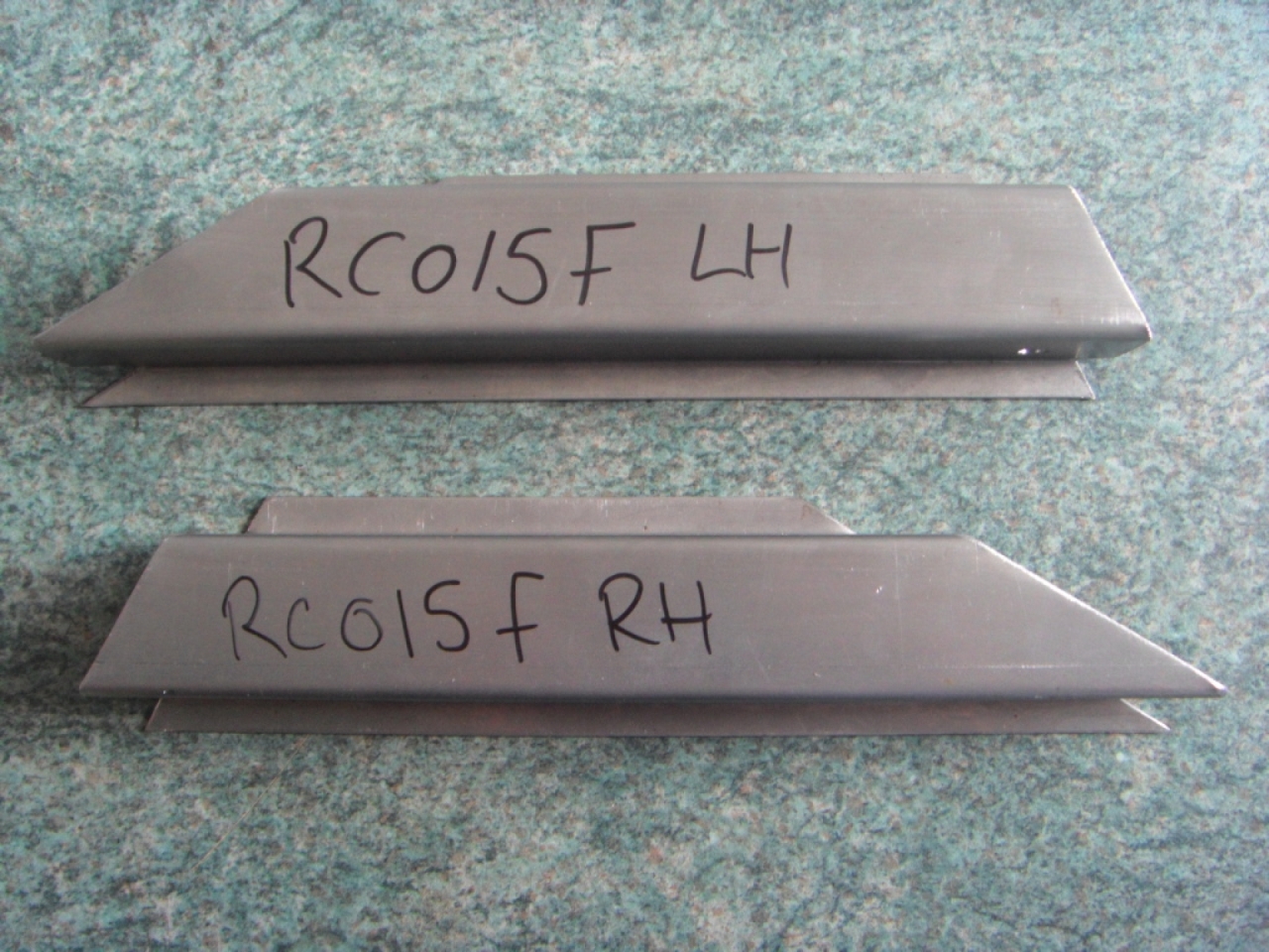 Aston Martin Hypoid Mount Reinforcing Panel (LH & RH Available) [Part No. RC015F]