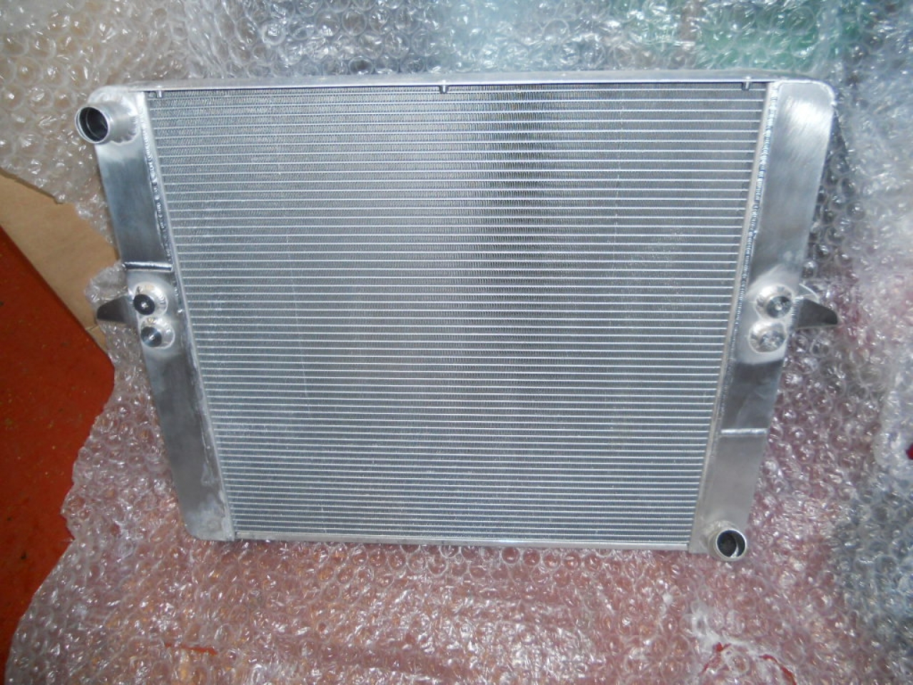 Aston Martin V8 Aluminium Radiator [Part No. RC019]