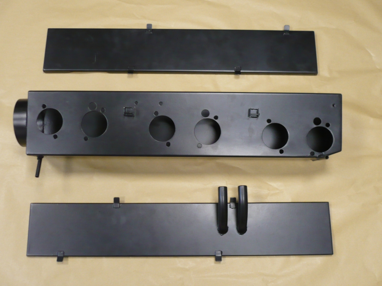 Aston Martin Air Box Assembly *Vantage Only* for DB5/6 [Part No. RC071A]