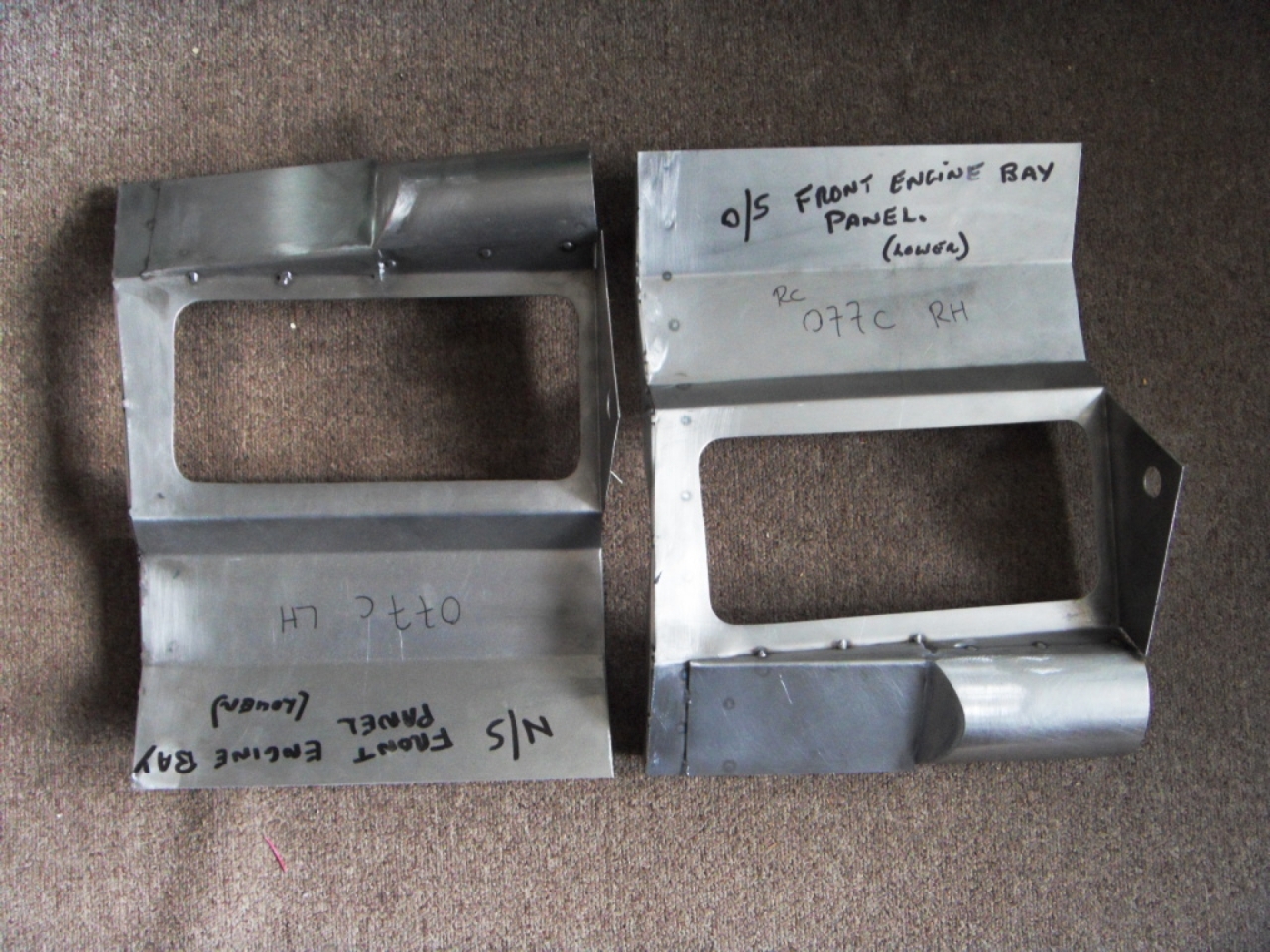 Aston Martin Engine Bay Louvred Panel for DB5/6 (LH & RH Available) [Part No. RC077C]