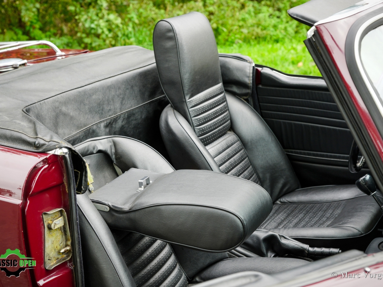 Triumph TR6 with Overdrive