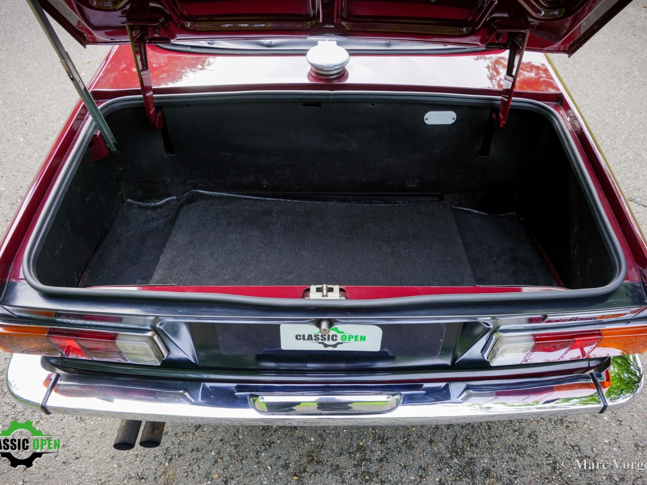 Triumph TR6 with Overdrive