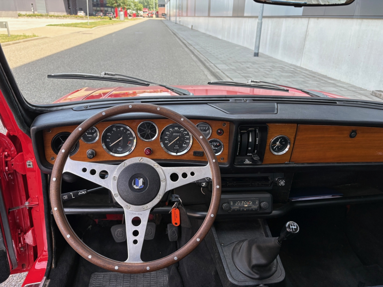 Triumph Dolomite 1850