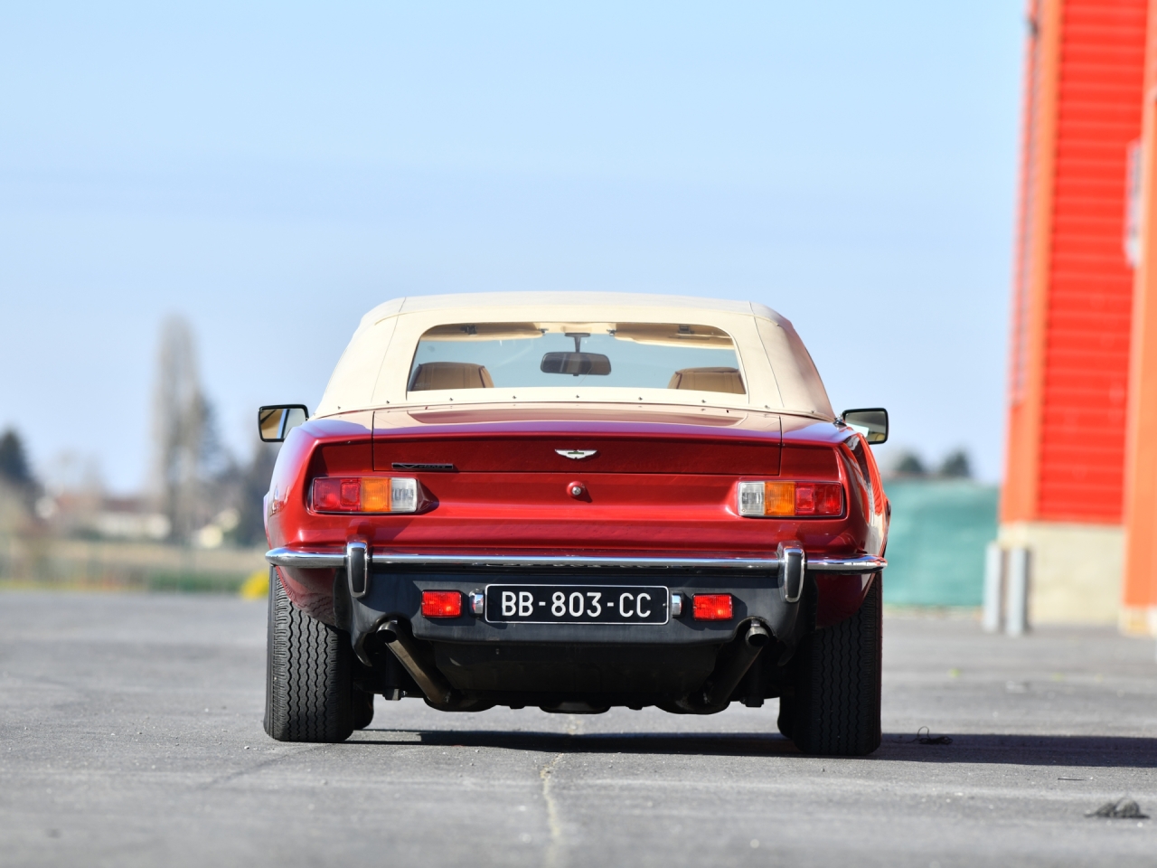 Aston Martin V8 Volante LHDF