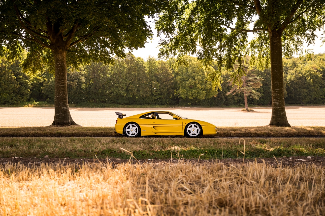 Ferrari F355 Challenge-Style