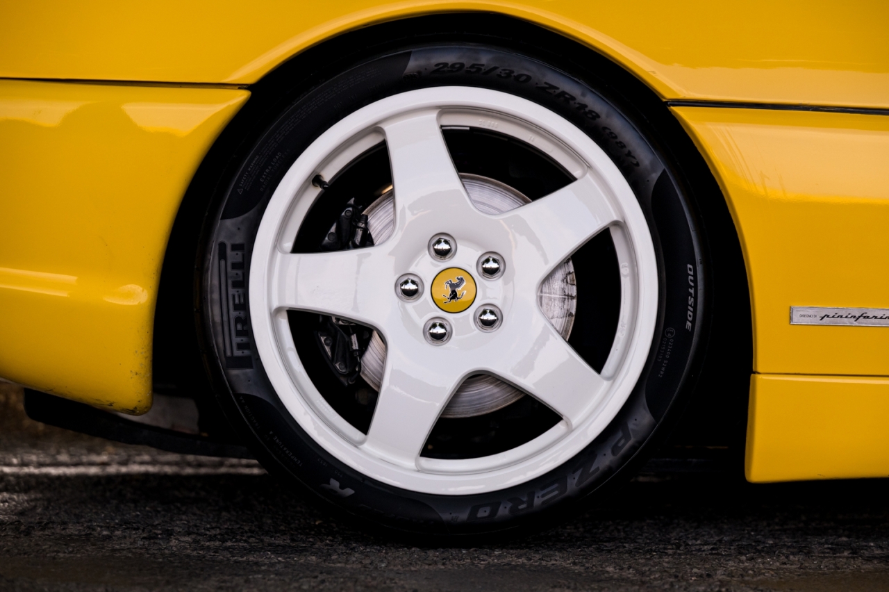 Ferrari F355 Challenge-Style