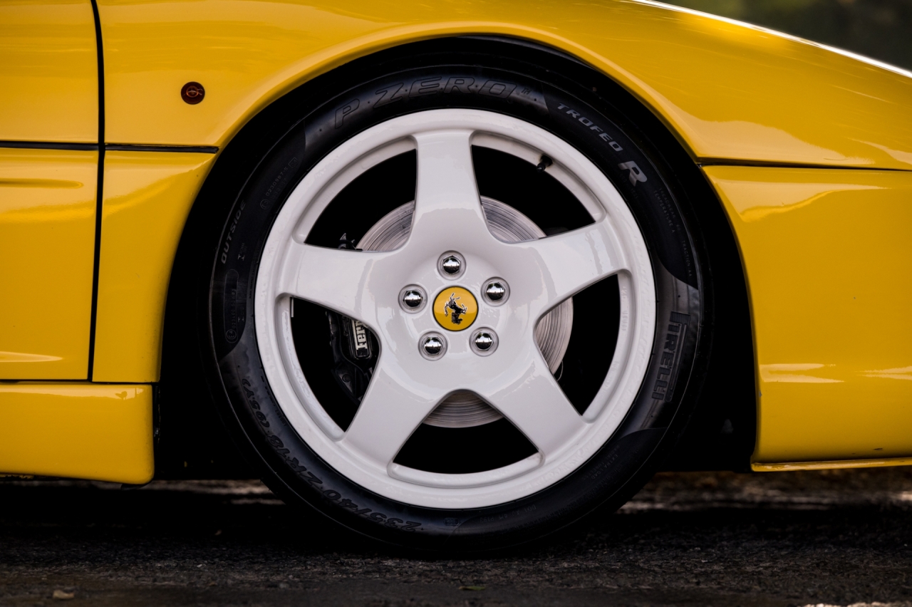 Ferrari F355 Challenge-Style