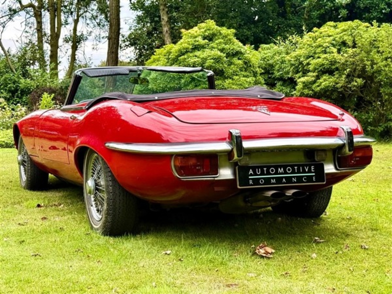 1974 Jaguar E-Type Roadster Series III V12