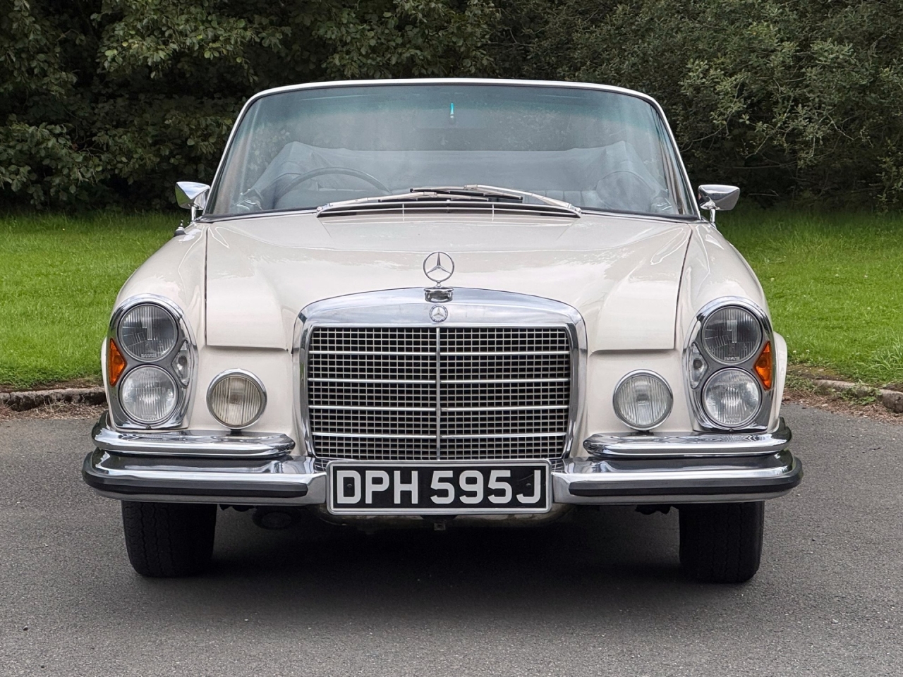 1970 Mercedes-Benz 280SE 3.5Ltr Convertible