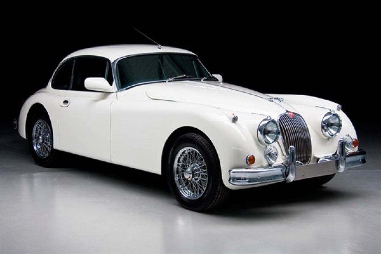 Beacham Jaguar XK150