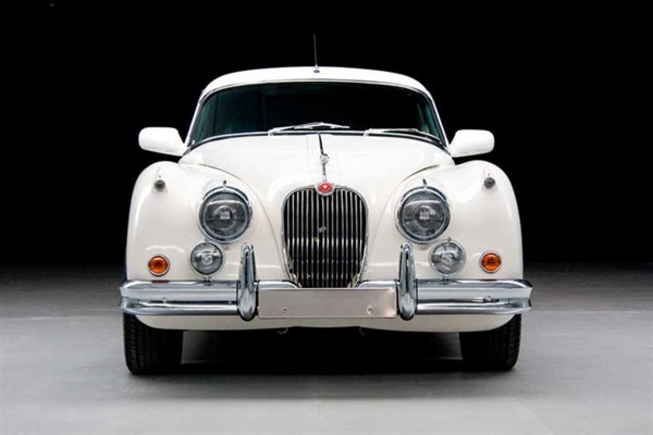 Beacham Jaguar XK150
