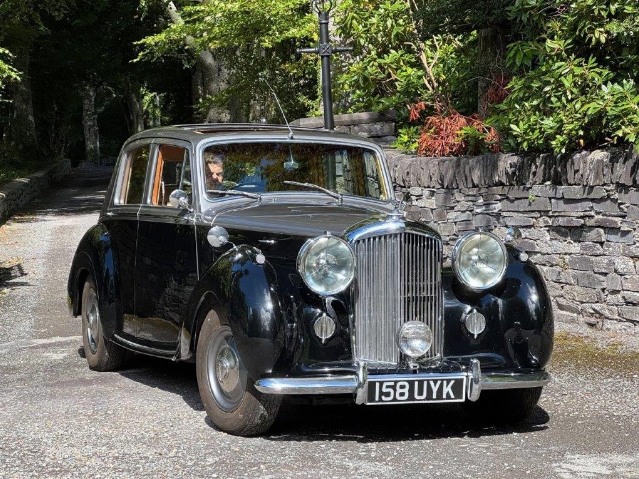 1953 Bentley R Type Manual Sport Saloon (with a difference!)  B339TO