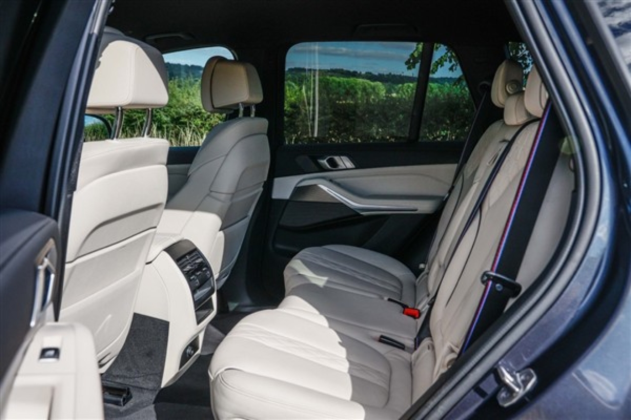 2021 BMW X5 4.0i MHEV M Sport (7 Seater)