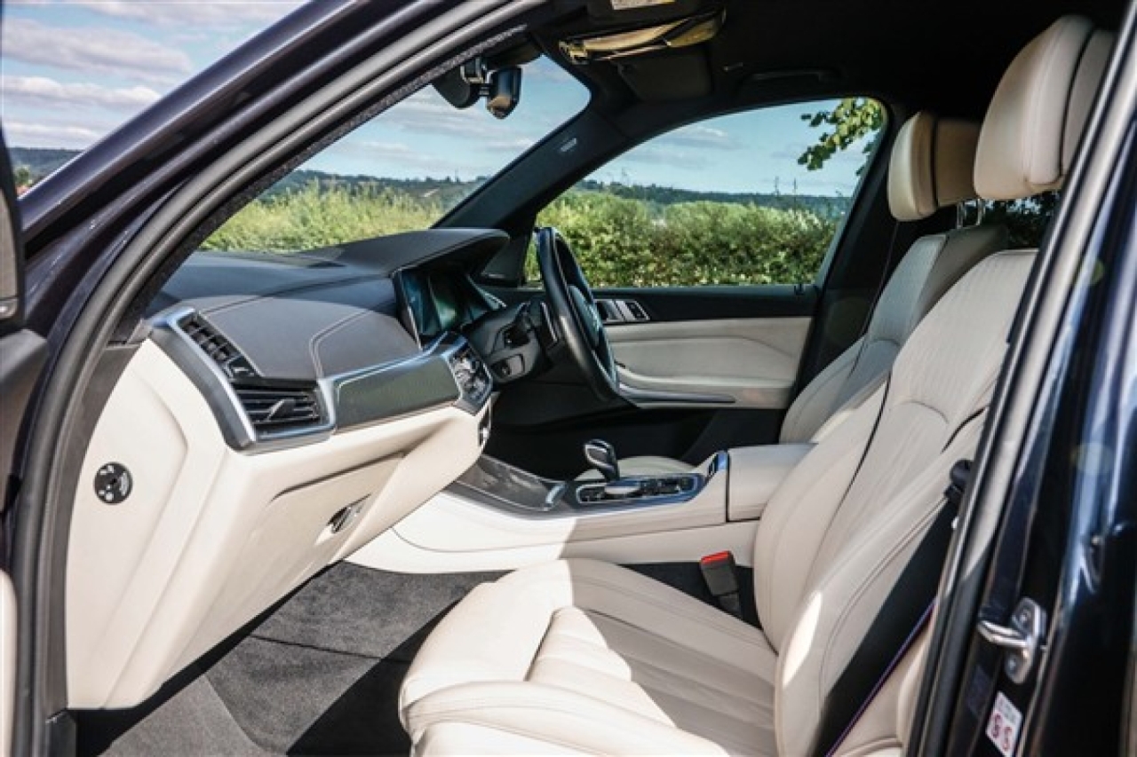 2021 BMW X5 4.0i MHEV M Sport (7 Seater)