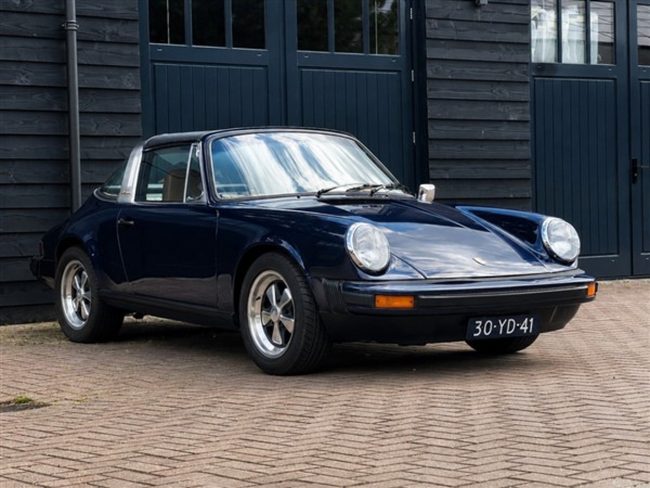 1975 Porsche 911 S Targa