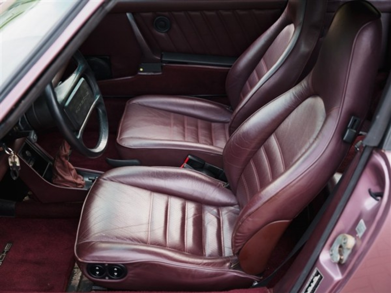 1986 Porsche 911 3.2 Carrera Targa