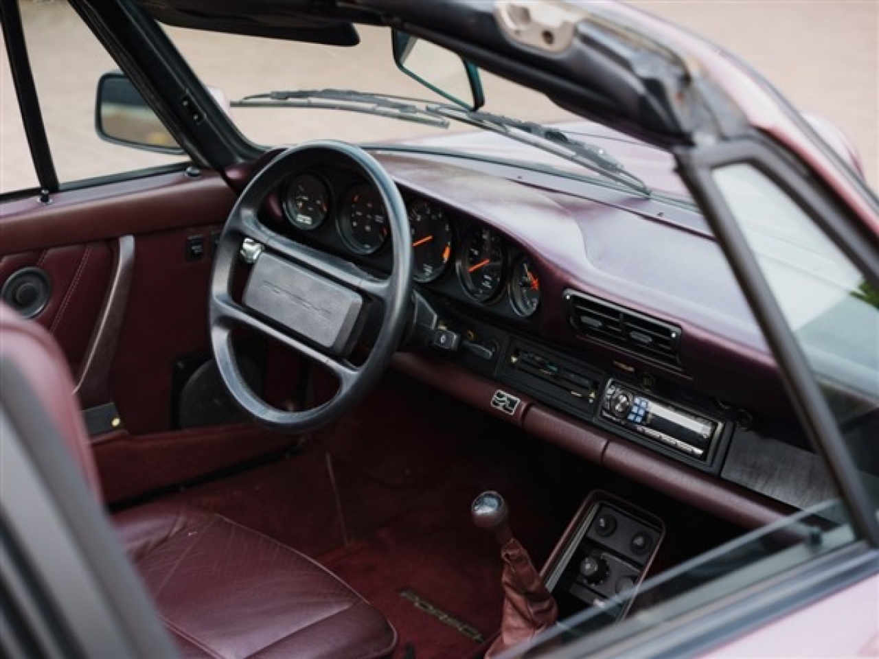 1986 Porsche 911 3.2 Carrera Targa