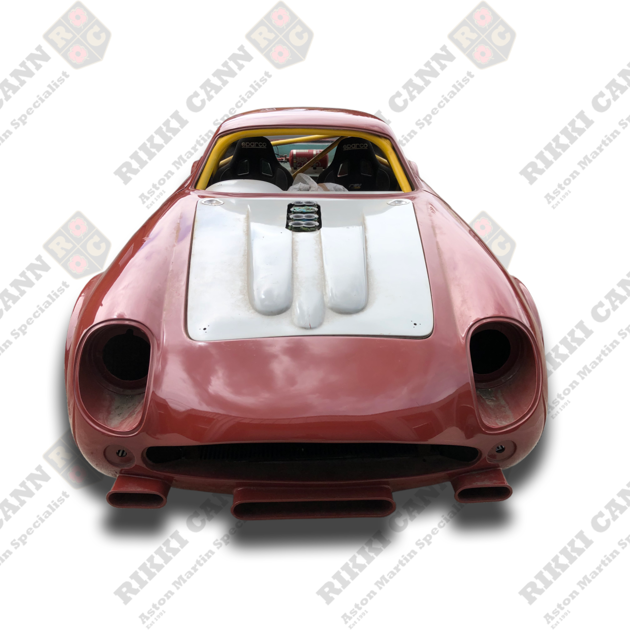 Aston Martin DB4 GT Zagato recreation