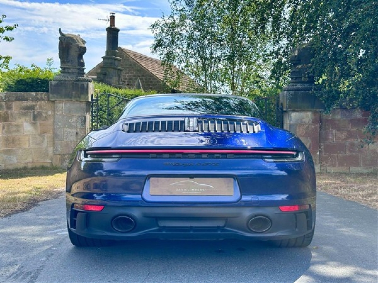 2023 Porsche 911