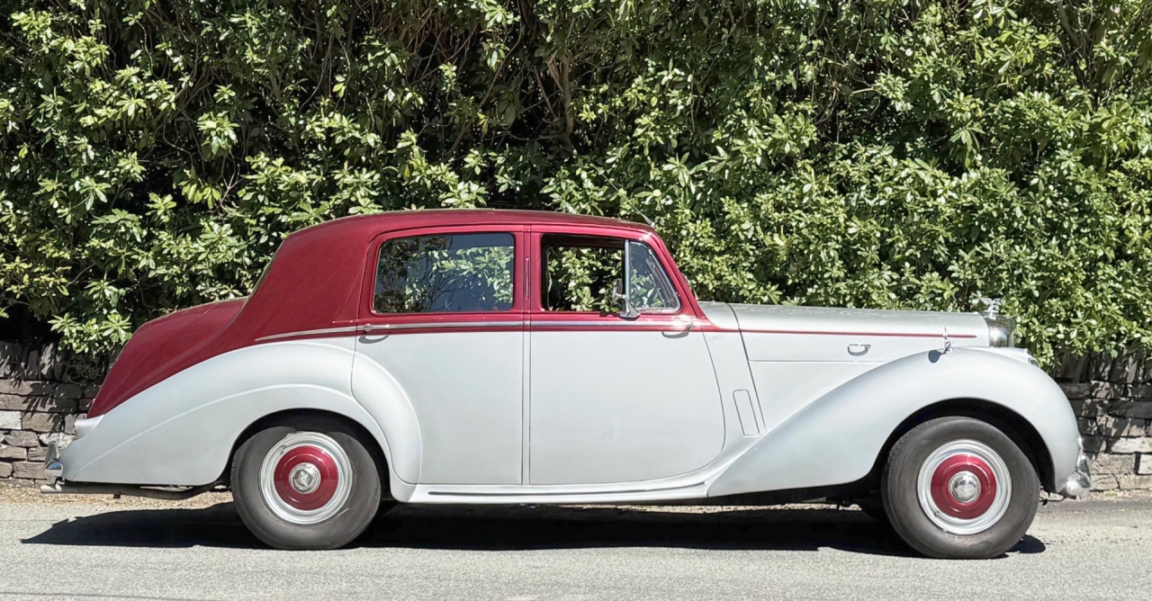 1954 Bentley R-Type Automatic Saloon