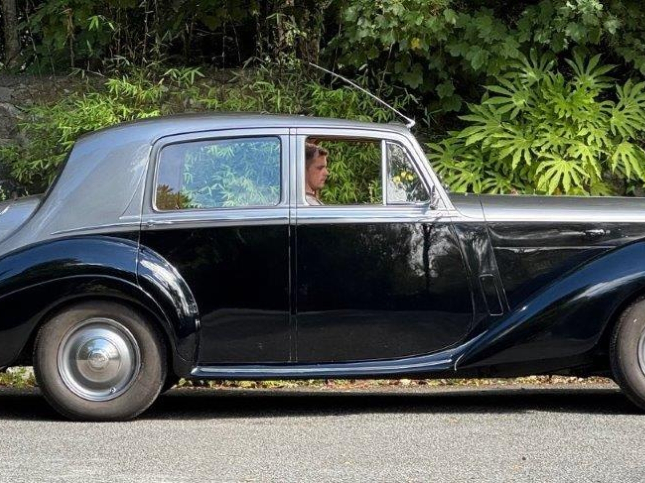 1953 Bentley R Type Manual Sport Saloon (with a difference!)  B339TO