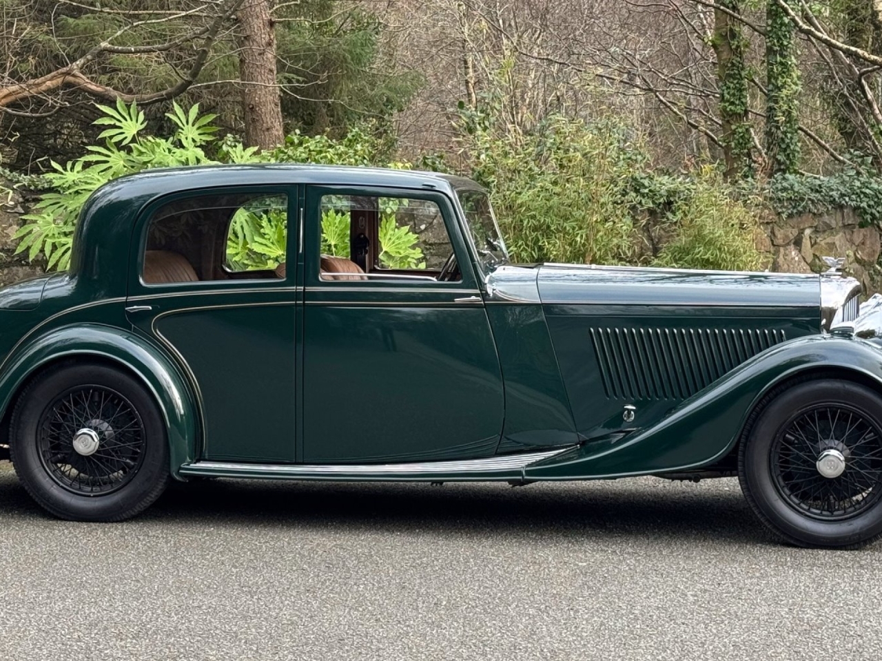 1936 Bentley 4¼ Litre Thrupp & Maberly Sports Saloon