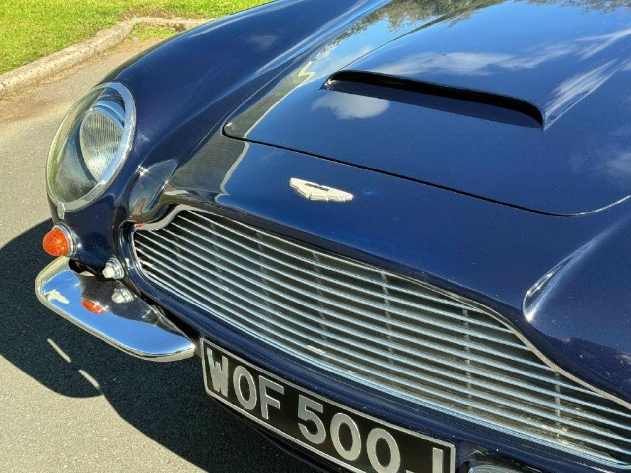 1970 Aston Martin DB6 MK2 Manual 4257R