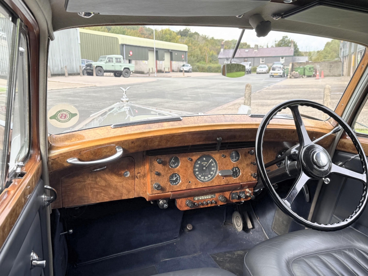 1954 Rolls-Royce Silver Dawn Automatic Saloon SPG11