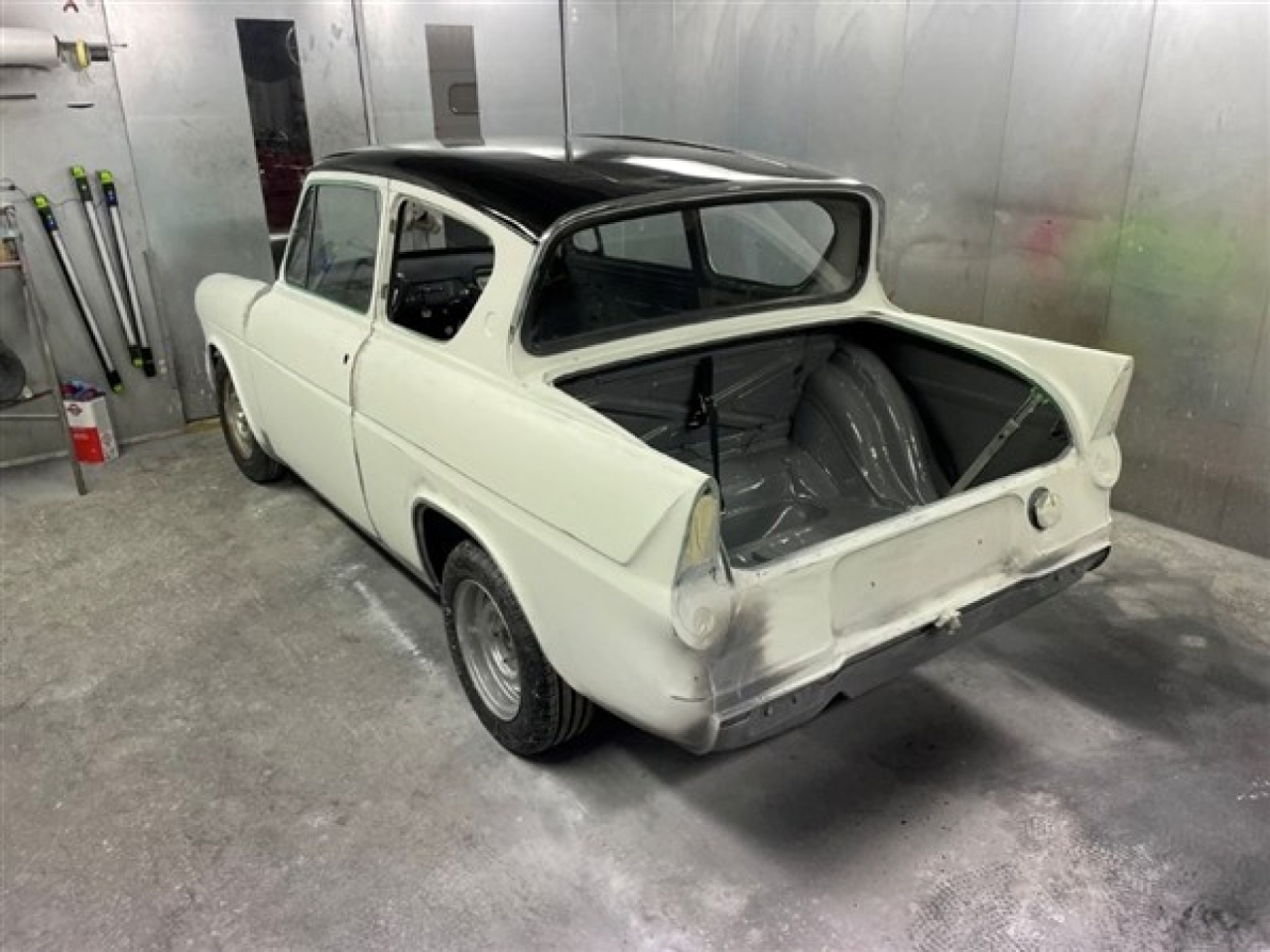 Ford 105E Anglia | Classic Car Restoration Project | Tiger Sports Cars