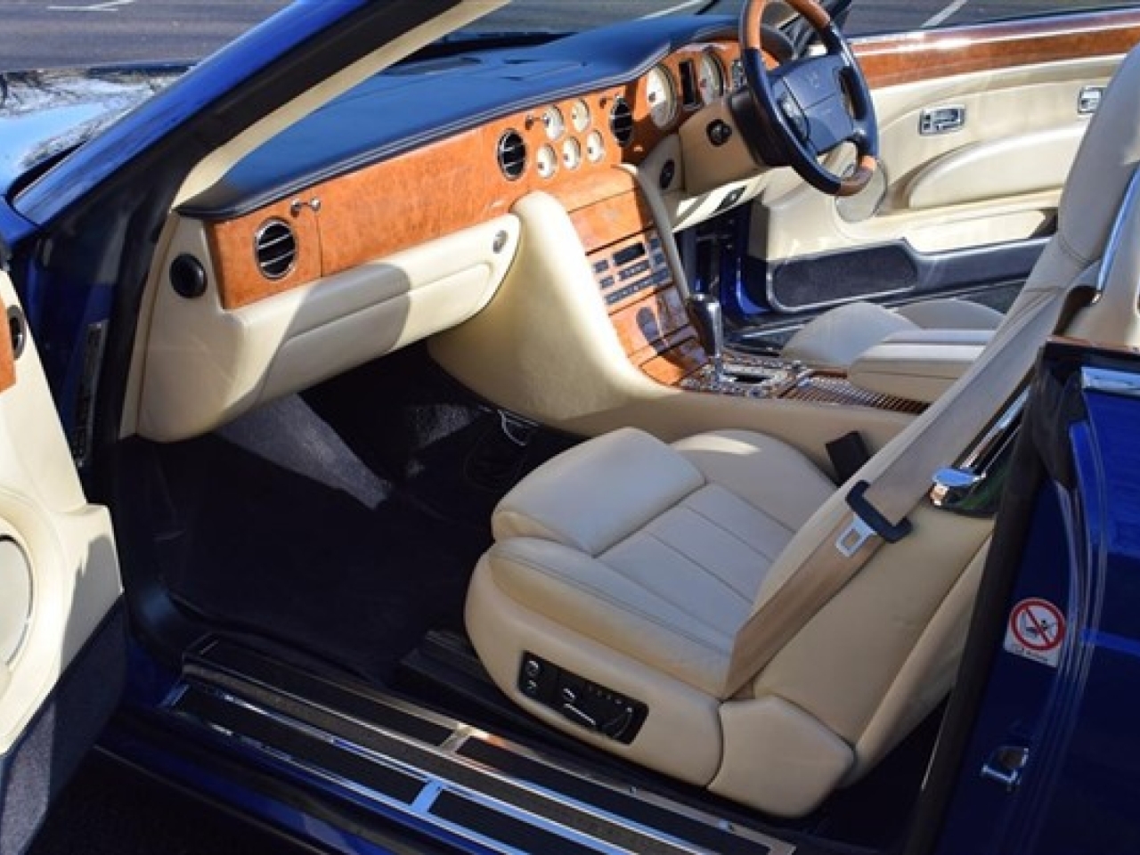 2007/07 Bentley Azure 