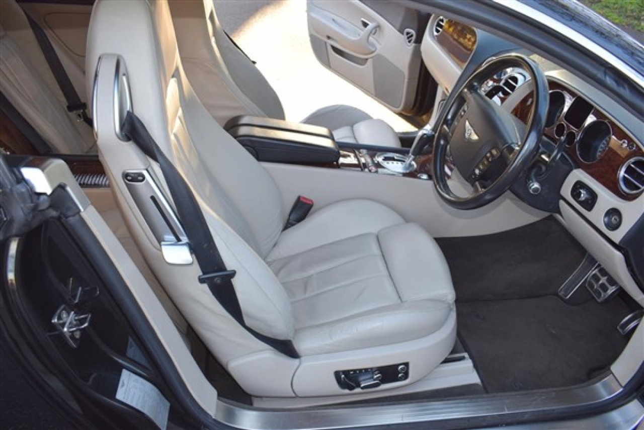 2004/54 Bentley Continental GT