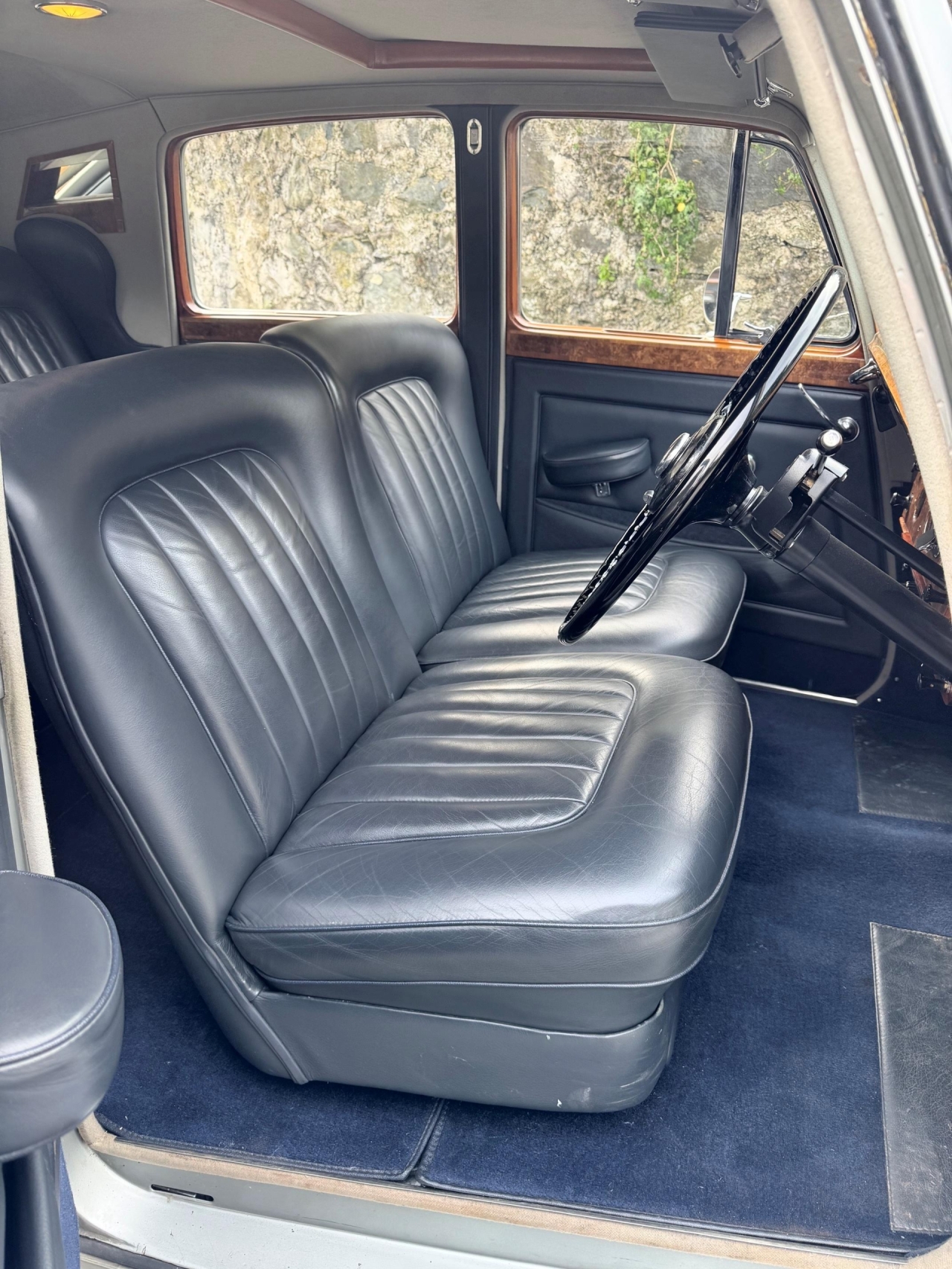 1954 Rolls-Royce Silver Dawn Automatic Saloon SPG11