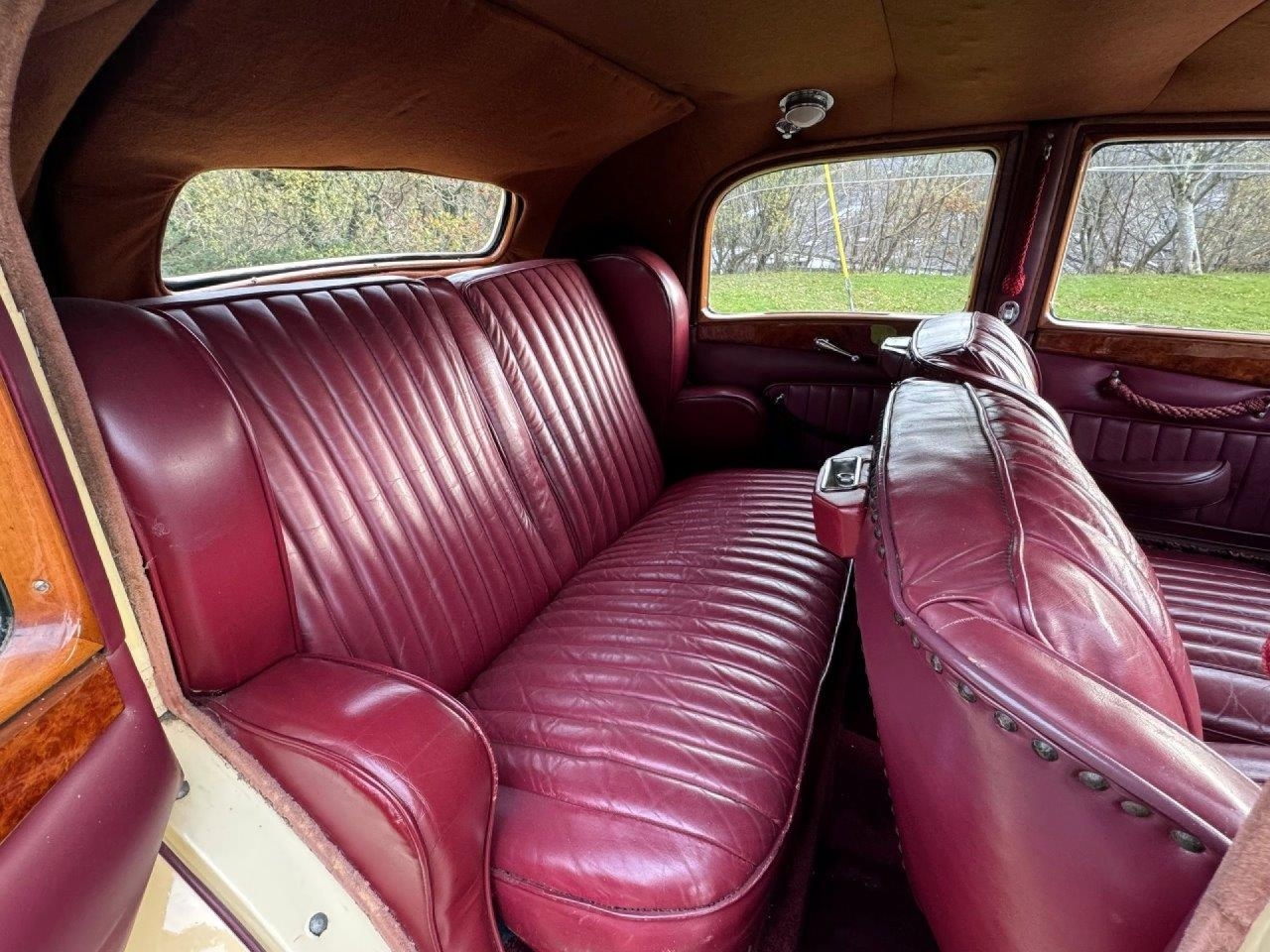 1936 Bentley 4¼ Litre Park Ward ‘Close Coupled’ Sports Saloon