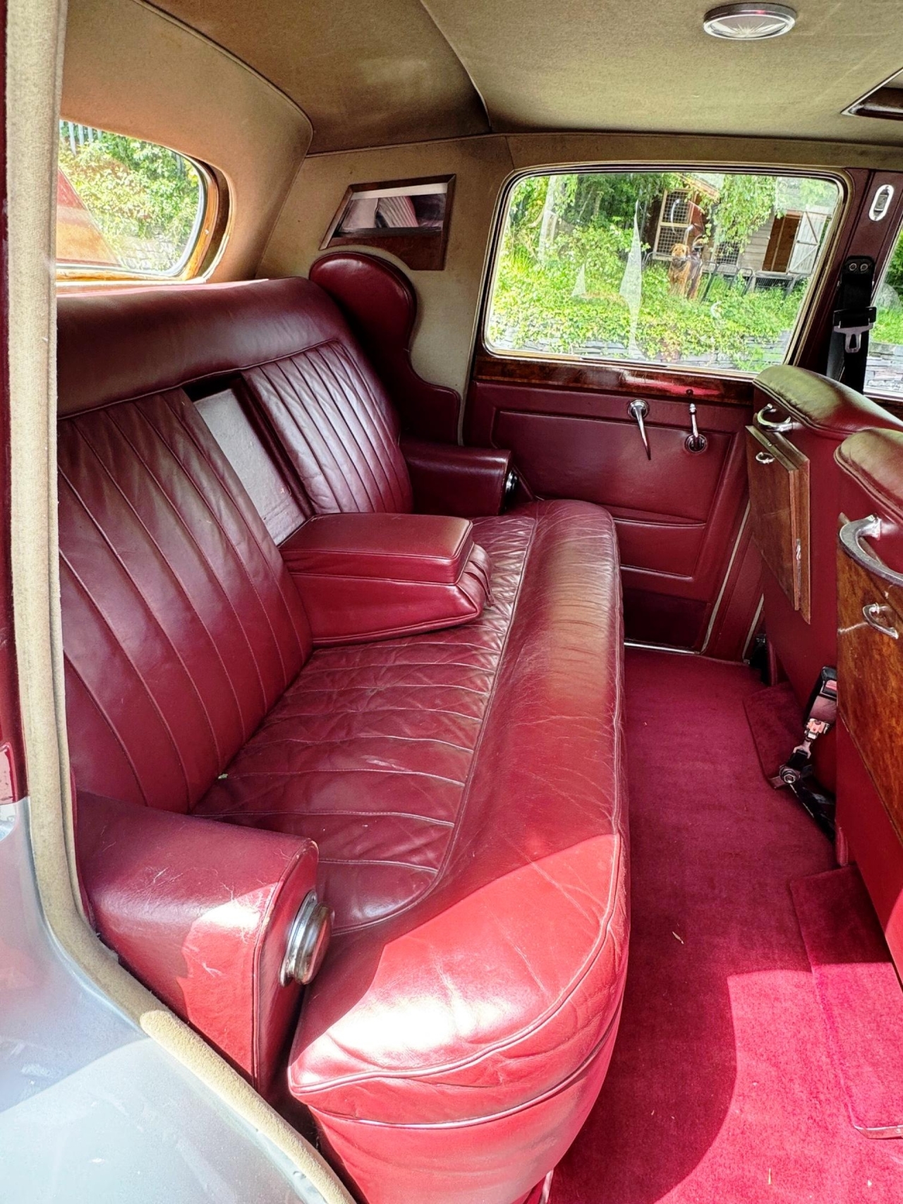 1954 Bentley R-Type Automatic Saloon