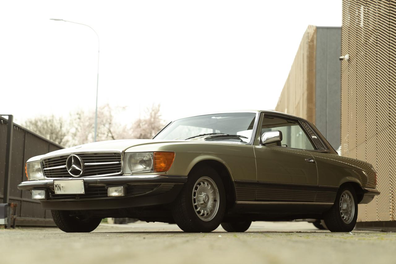 1984 Mercedes - Benz SLC 500