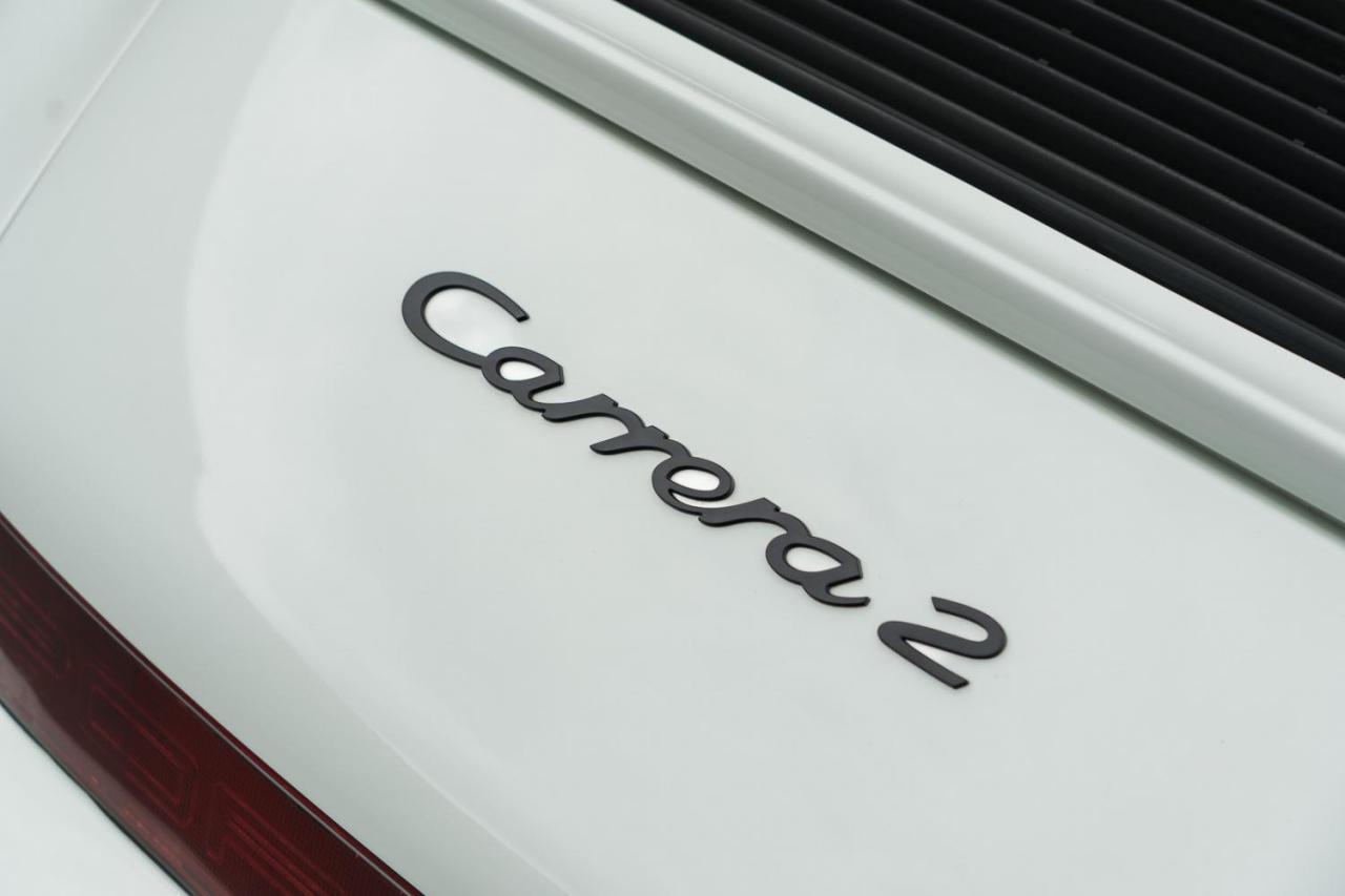 1990 Porsche 911 (964) Carrera 2 Cabriolet