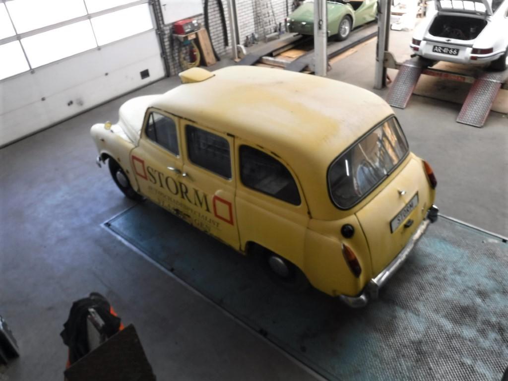 1970 Austin FX4 Taxi  RHD