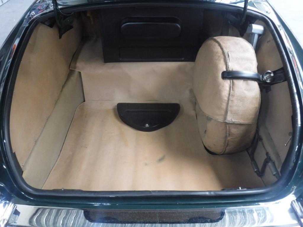 1968 Jaguar 420G Saloon no. 7776