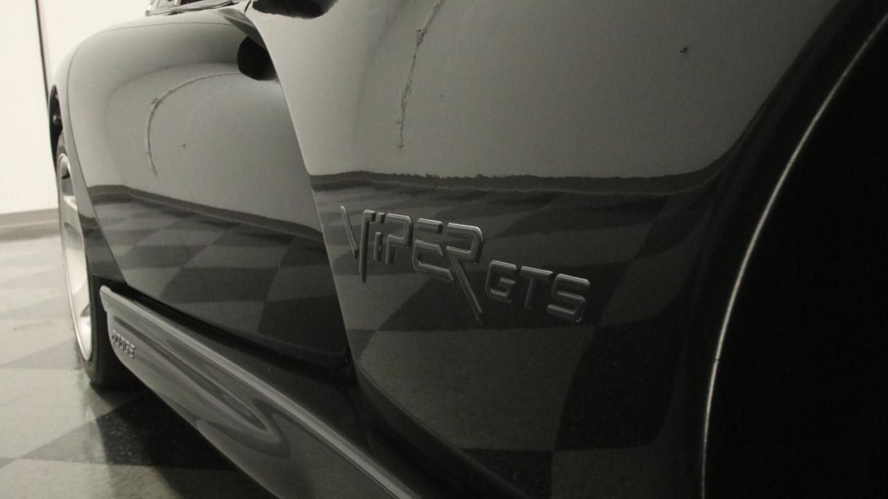2000 Dodge Viper GTS
