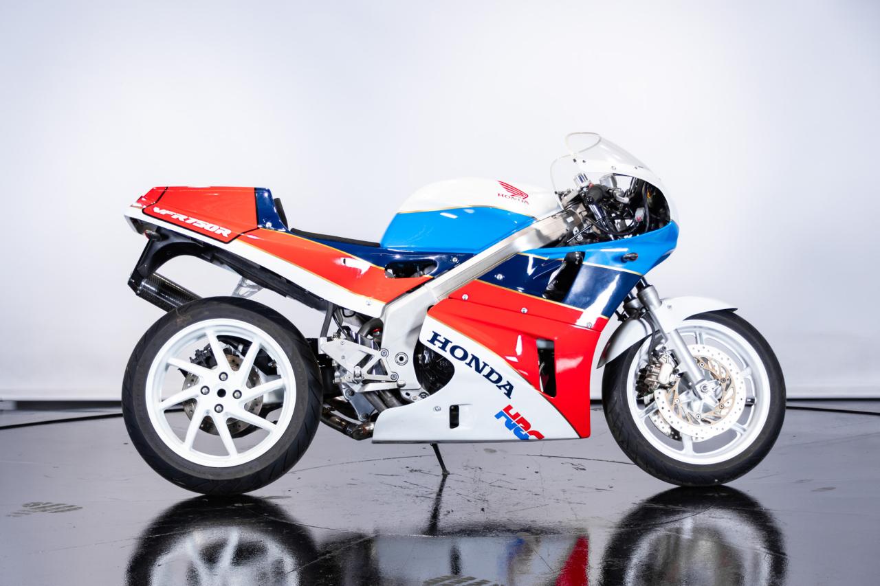 1997 Honda VFR 750 R &quot;RC30 REPLICA&quot;