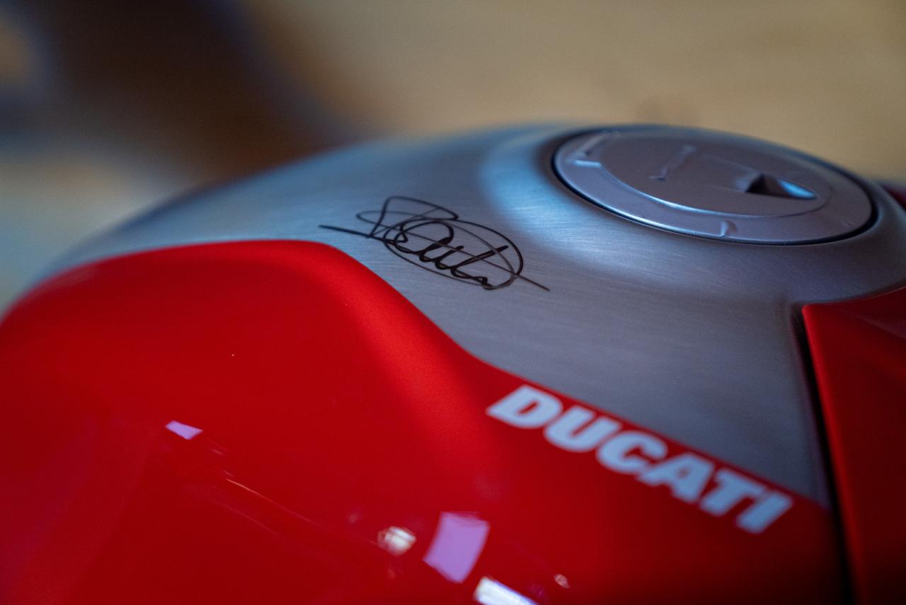 2023 Ducati Panigale V4 Replica Bautista